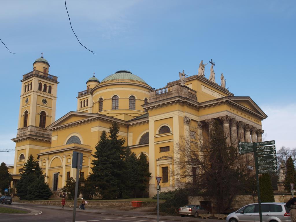 Evi Apartman Эгер Экстерьер фото